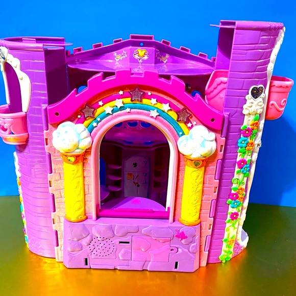 MY LITTLE PONY G3 2002 CELEBRATION CASTLE PLAYS MUSIC & LIGHTS UP EXCLUS… - Picture 14 of 16